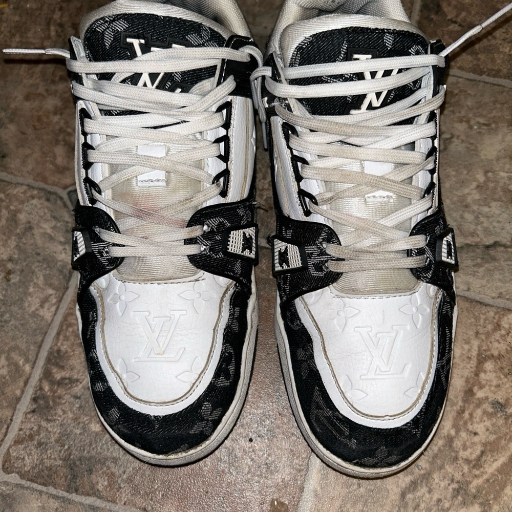 Louis Vuitton Black and White Monogram Sneakers